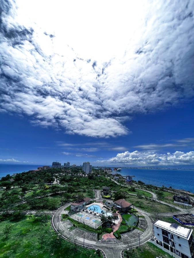 1Br Oceanfront At Arterra, Fast Wifi, Nflix, Kitchen Villa Lapu-Lapu City Kültér fotó